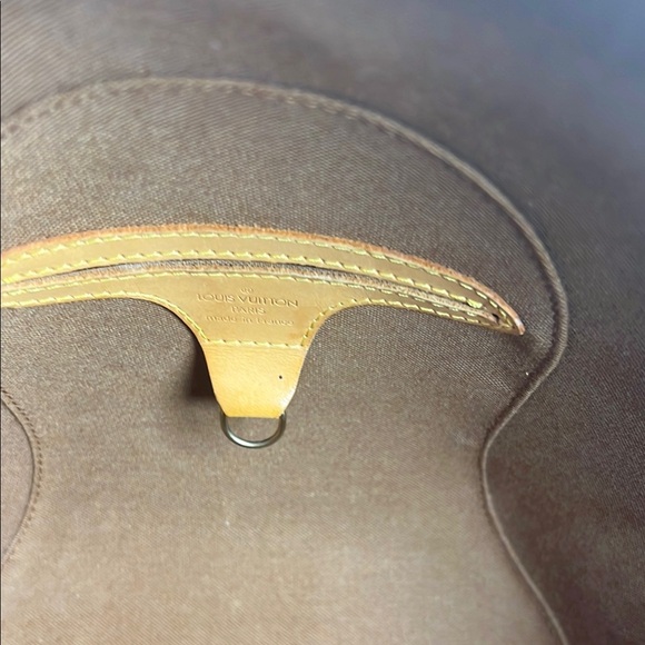 Louis Vuitton Ellipse Monogram Handbag - Picture 13 of 14
